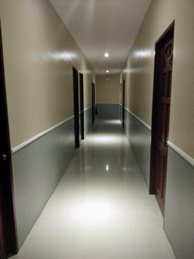 B&S Orchids Suites Hotel Dipolog Dış mekan fotoğraf